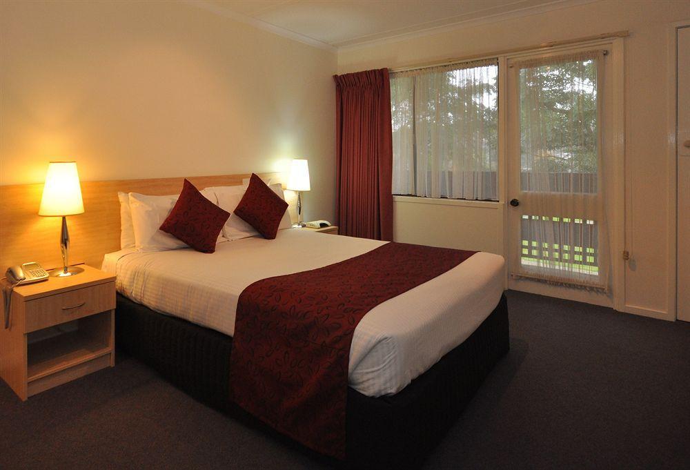 Edinburgh Motor Inn Warragul Exterior photo